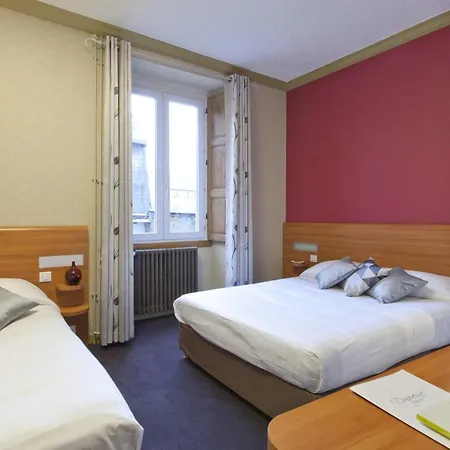 Logis Duquesne Hotel 2*