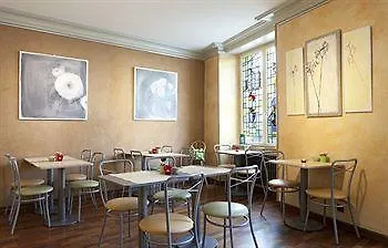 Otel Logis Duquesne