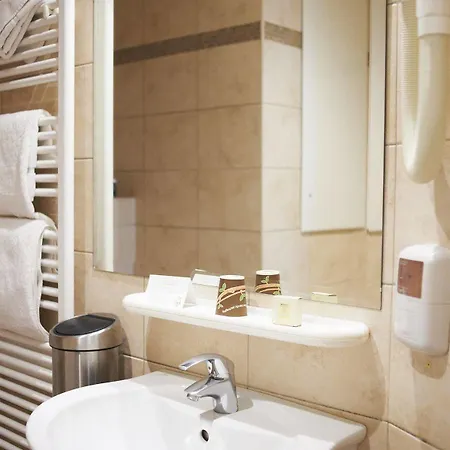 Logis Duquesne Hotel Nantes